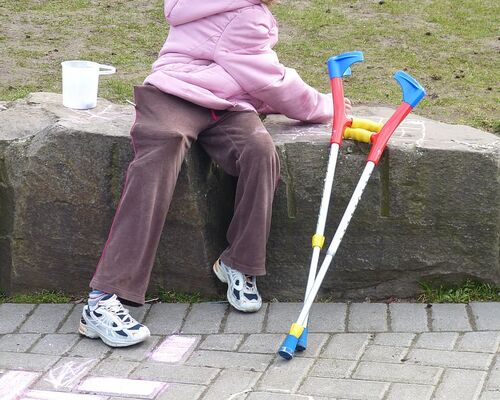 disability-rehabilitation-mobility-problems-lame
