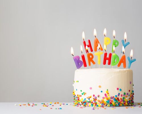 誕生日ケーキ