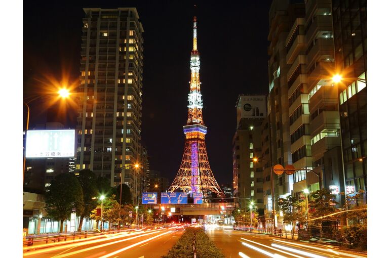 東京